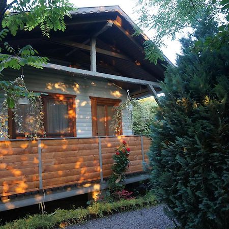 Natura Chalets Прайд Екстер'єр фото